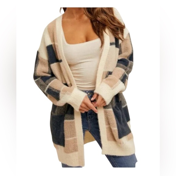 Hem & Thread Sweaters - Hem & Thread Eyelash Cardigan Navy and tan plaid Checkered Motif Size Large